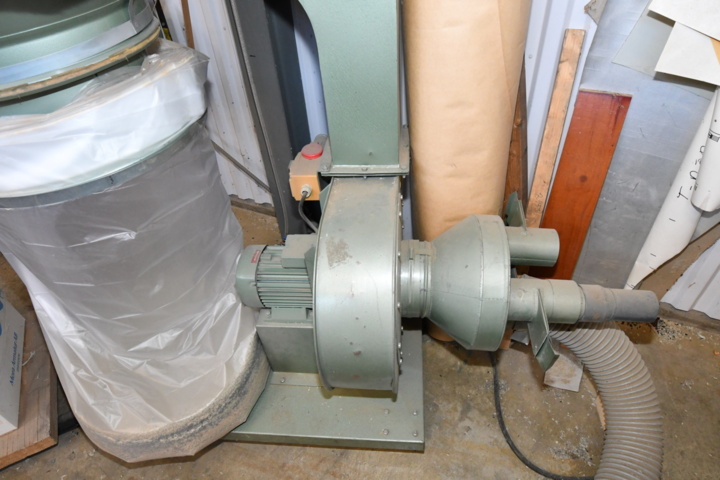 986995-2 Chip suction