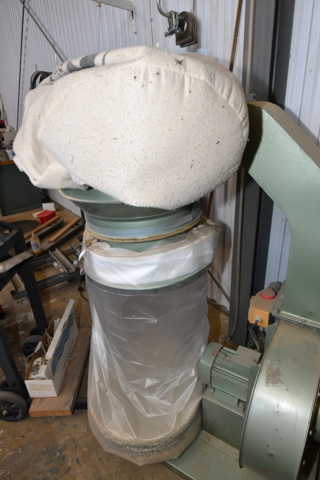 986995-3 Chip suction