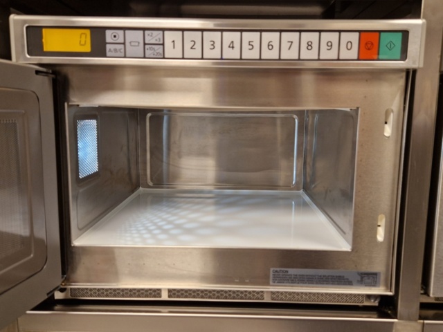 987212-2 Microwave oven Panasonic NE-1653