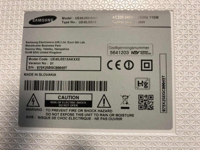 987314-5 Samsung UE40J5515AK 40-tuuman Smart TV - Ei pohjahintaa