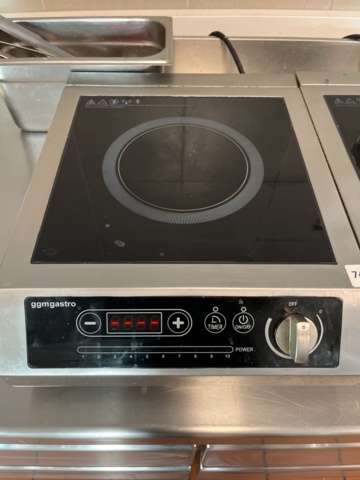 744975-5 Induktionsplattor GGM Gastro 3 stycken