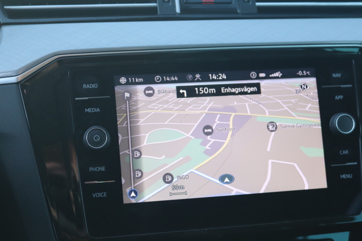 987397-20 Volkswagen Passat Variant GTE - 2021