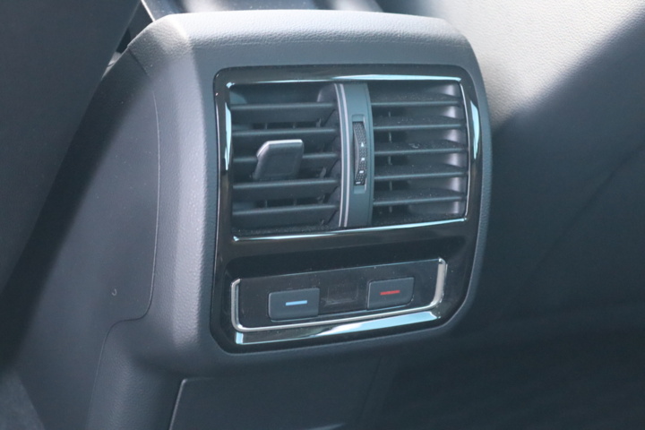 987397-28 Volkswagen Passat Variant GTE - 2021