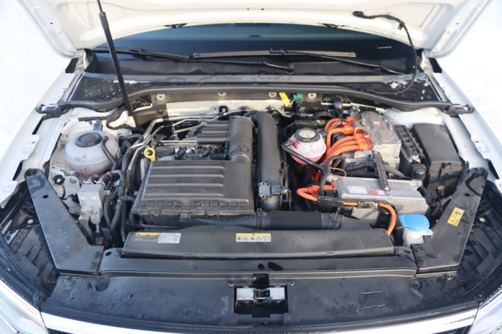 987397-39 Volkswagen Passat Variant GTE - 2021