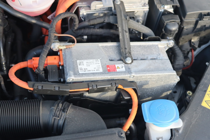 987397-43 Volkswagen Passat Variant GTE - 2021