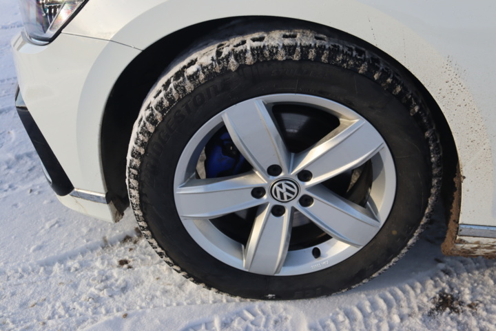 987397-45 Volkswagen Passat Variant GTE - 2021