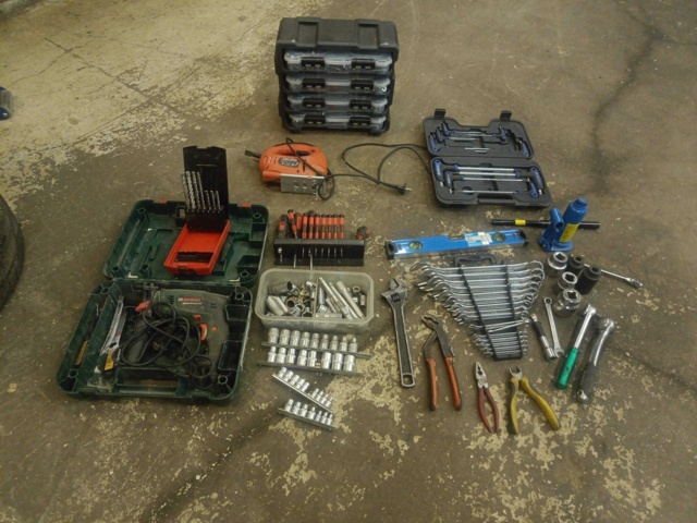 Hand machines and tools - PS Auction - We value the future - Largest in ...