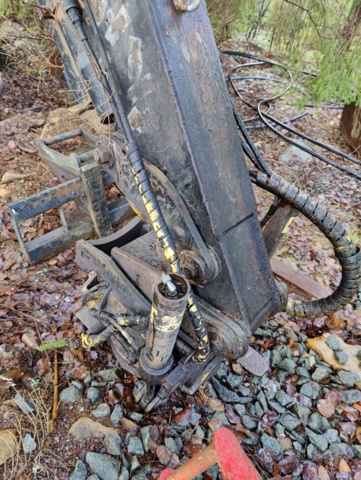 940108-74 Backhoe loader Huddig 1160, 1999