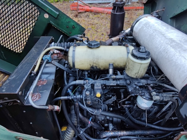 940109-18 Harvester Osa 250 - Repair object