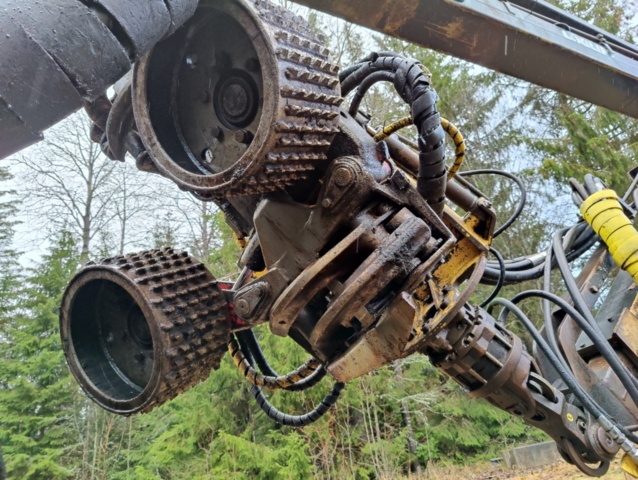 940109-39 Harvester Osa 250 - Repair object