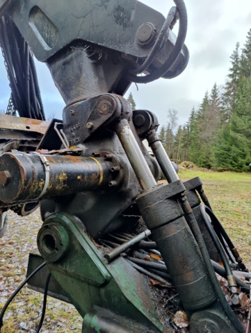 940109-48 Harvester Osa 250 - Repair object