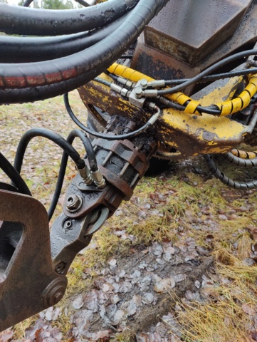 940109-59 Harvester Osa 250 - Repair object