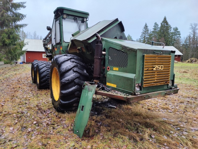 940109-72 Harvester Osa 250 - Repair object