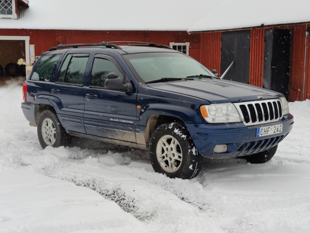 940111-12 Jeep Grand Cherokee 4.7 V8 4WD - 2000