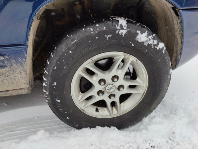 940111-22 Jeep Grand Cherokee 4.7 V8 4WD - 2000