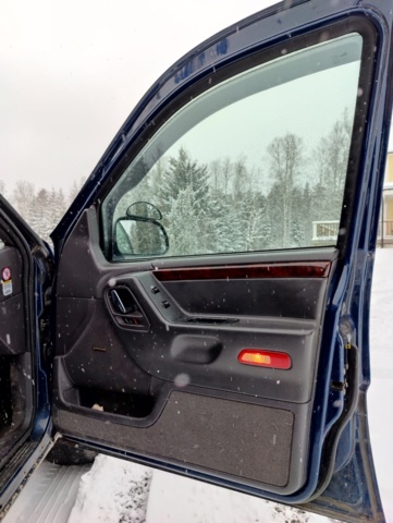 940111-33 Jeep Grand Cherokee 4.7 V8 4WD - 2000