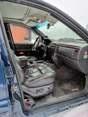 940111-34 Jeep Grand Cherokee 4.7 V8 4WD - 2000