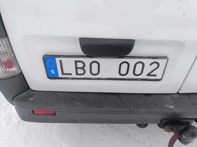 928824-33 Opel Vivaro Van 2.9t 2.0 CDTI -2011