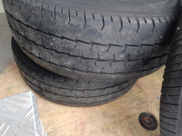 928824-66 Opel Vivaro Van 2.9t 2.0 CDTI -2011