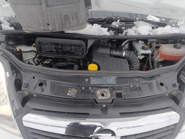 928824-69 Opel Vivaro Van 2.9t 2.0 CDTI -2011