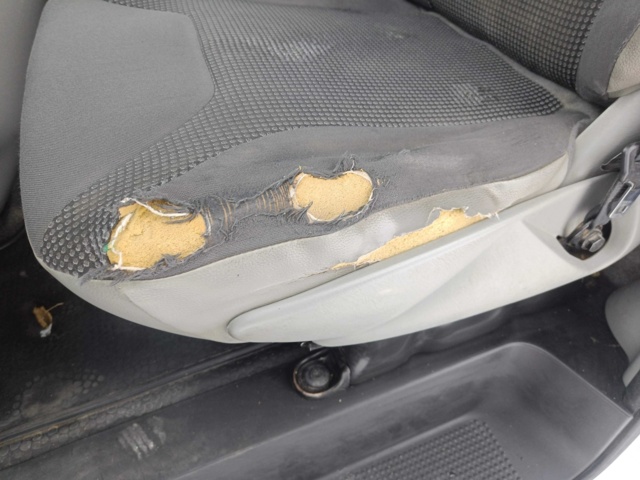 928824-76 Opel Vivaro Van 2.9t 2.0 CDTI -2011