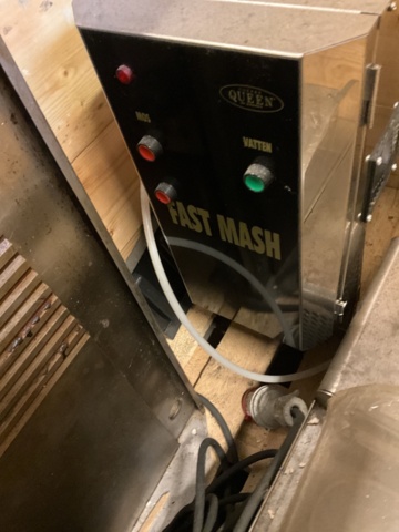 961591-4 Mash machine, frying table
