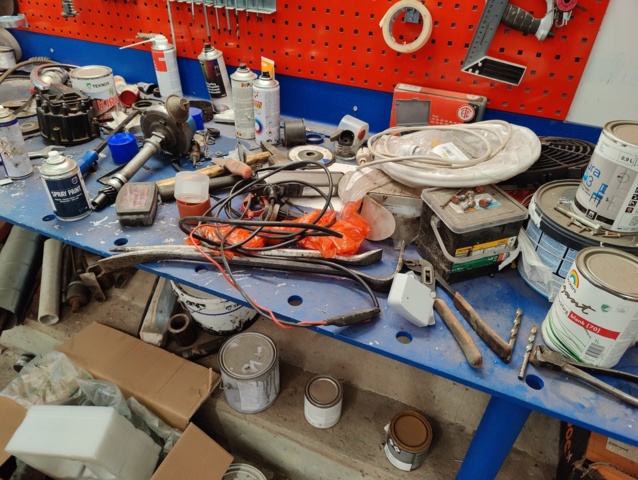 986384-6 Workbench with tool board (Updated info)