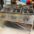 882747-2 Gas stove 6 burners