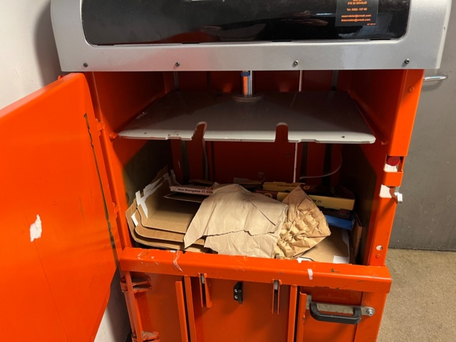 746930-5 Baler, Orwak Compactor 3110