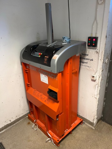 746930-2 Baler, Orwak Compactor 3110