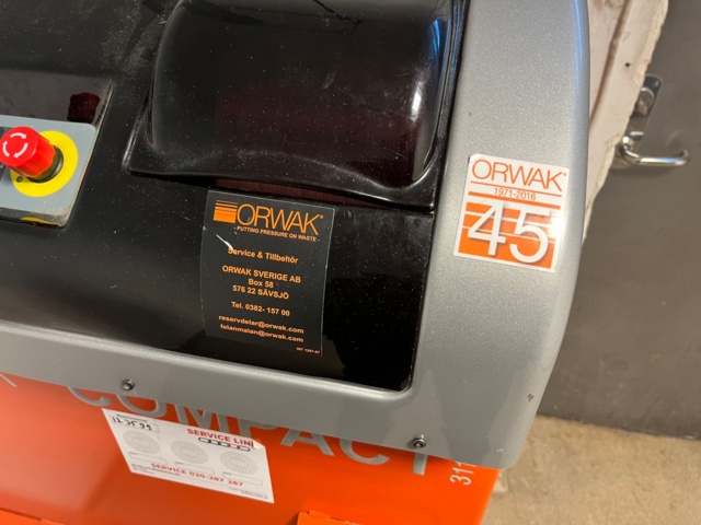 746930-8 Baler, Orwak Compactor 3110