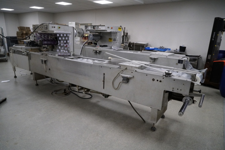 987574-1 Packaging machine Multivac R7000 - 1998