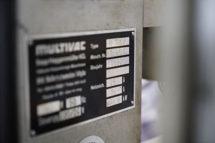 987574-3 Packaging machine Multivac R7000 - 1998