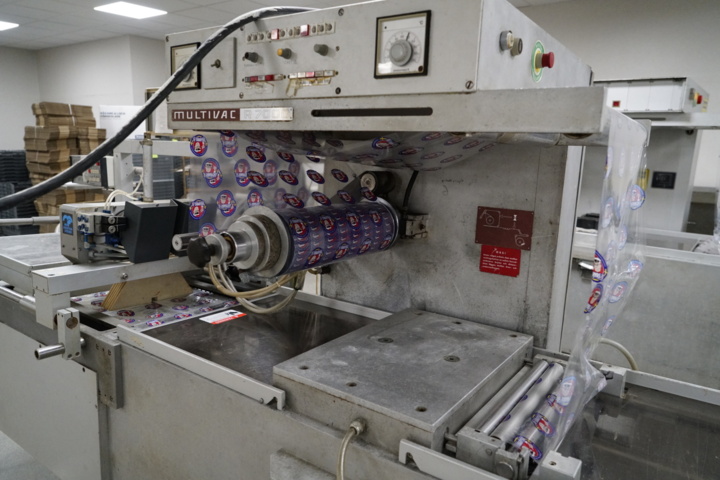 987574-7 Packaging machine Multivac R7000 - 1998