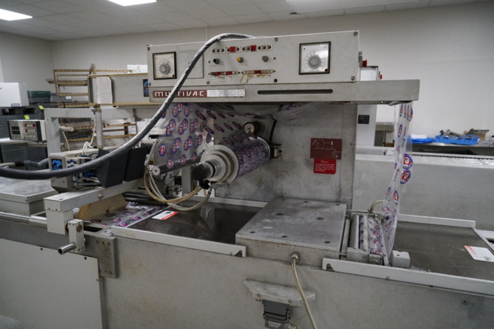 987574-17 Packaging machine Multivac R7000 - 1998