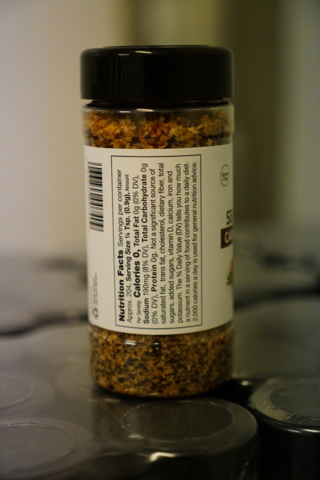 987576-6 Lot of frying spices - 950 cans Canadian blend