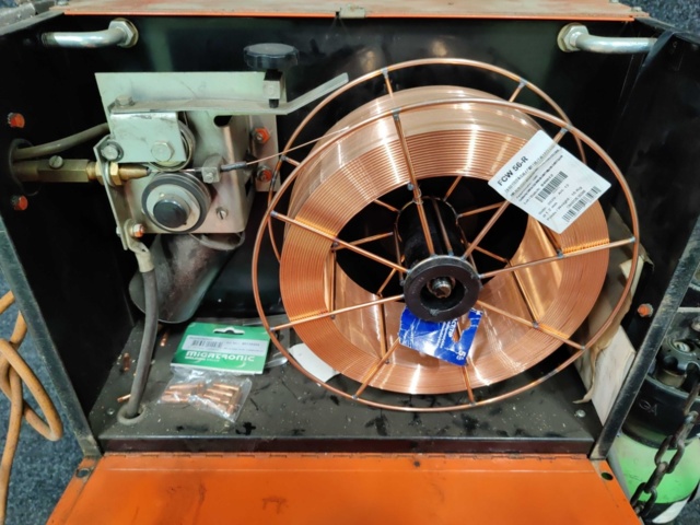 984556-6 Migsvets Kemppi Kempomat 253