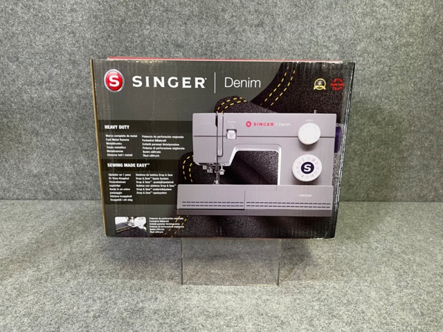 662934-3 Sewing machine Singer Heavy Duty 6335M (New in box)