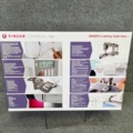662939-6 Singer Sewing machine Confidence 7640 (New in box)