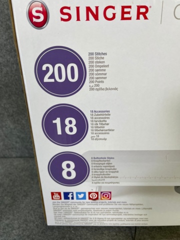 662940-5 Singer Sewing machine Confidence 7640 (New in box)