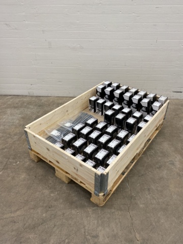 987646-1 Assortment with French wood screw