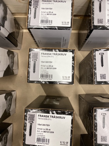 987646-14 Assortment with French wood screw