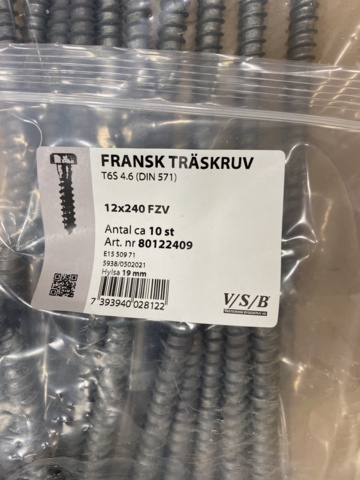 987646-18 Assortment with French wood screw