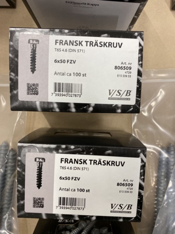 987647-8 Assortment with French wood screw