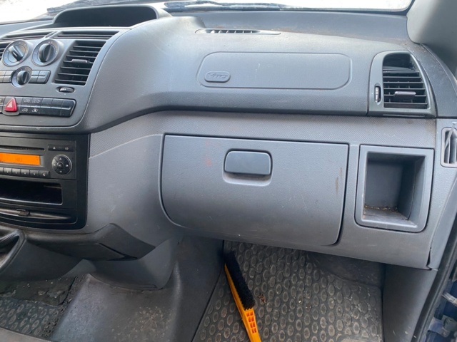 987898-21 Mercedes-Benz Vito 109 CDI -2008