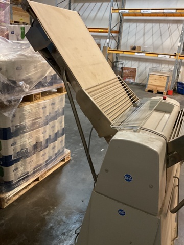 961628-5 Rolling machine Rondo on wheels