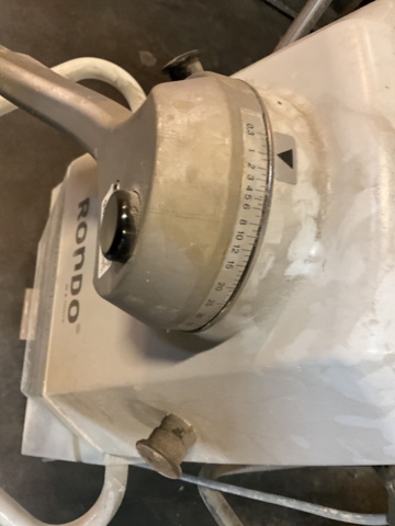 961628-13 Rolling machine Rondo on wheels