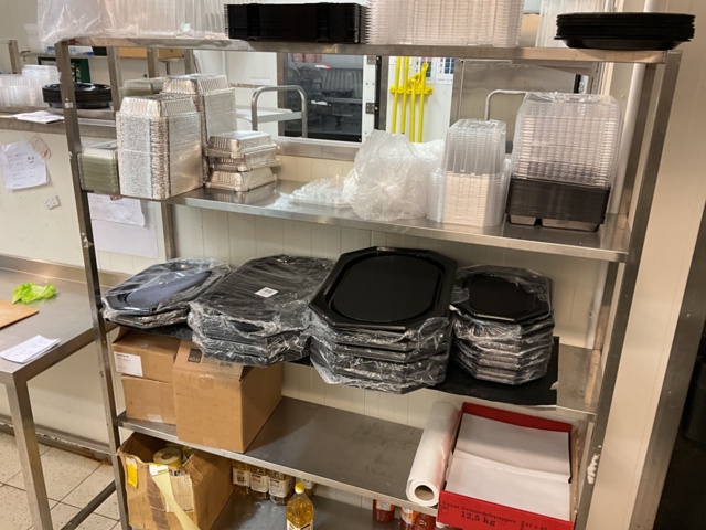 961648-8 3 stainless steel shelves