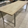 961672-4 Bakery bench in mint condition