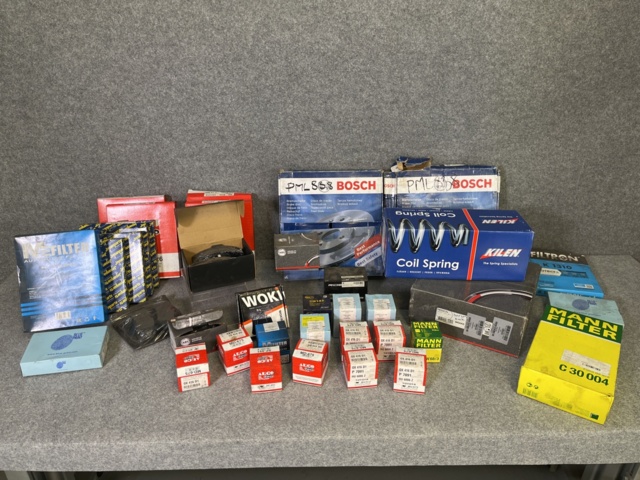 662946-2 Spare parts for passenger cars